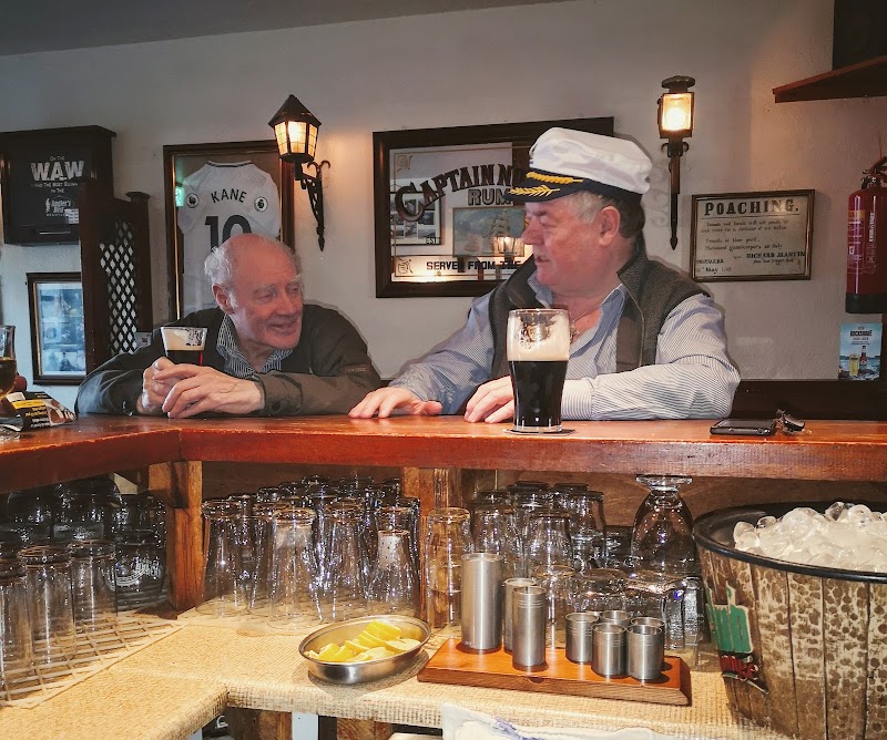 Anglers Rest Bar And Restaurant - Tully Cross