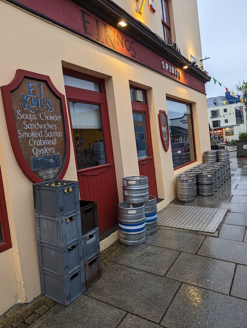 E J Kings Bar & Restaurant - Clifden