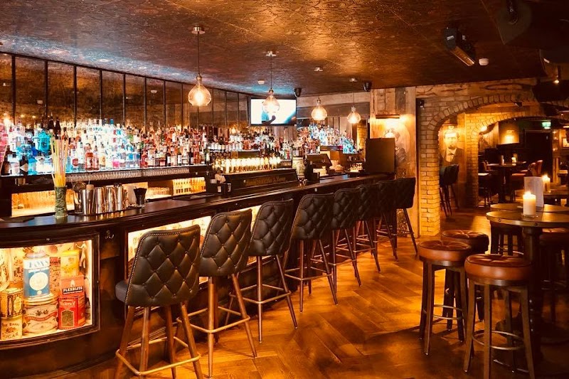 Lundy Foot's - Lundy Foot's Bar and Restaurant