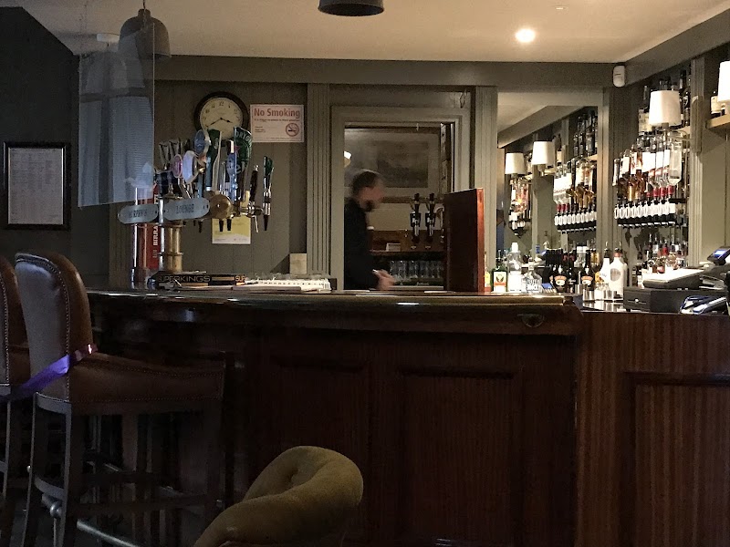 MURPHY'S PUB KILCOCK KILDARE - Meath Bridge