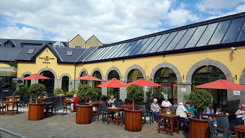 Petie Joe's Bar - Westport