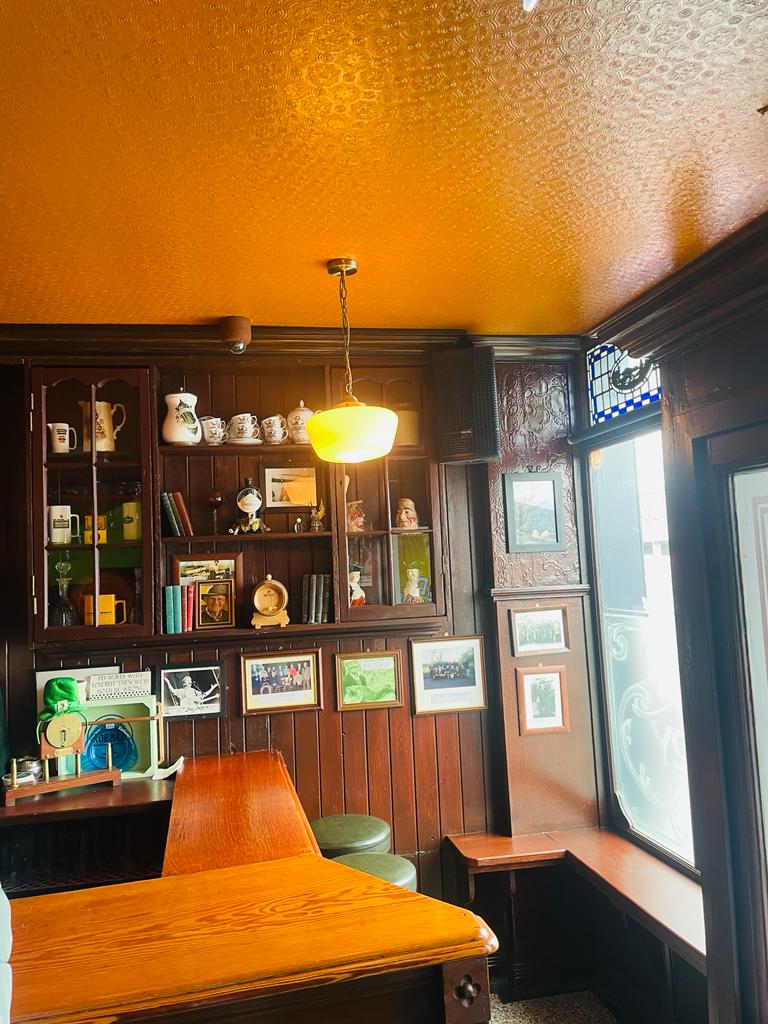 Quinn's Rustic Vaults - Tuam
