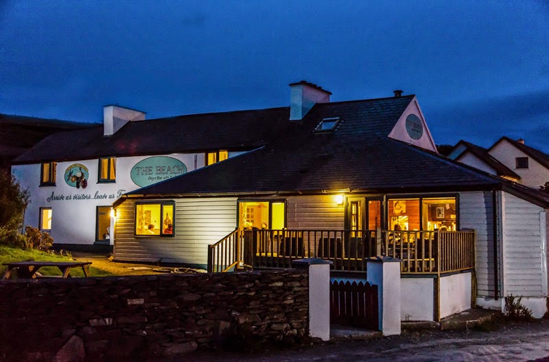 The Beach, Days Bar and B&B - Inishbofin