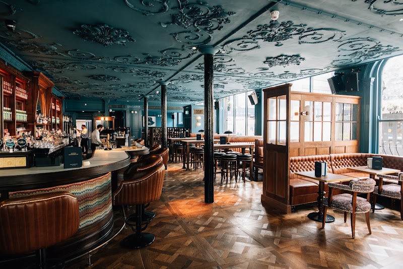 The Cloth Ear - The Merchant Hotel
