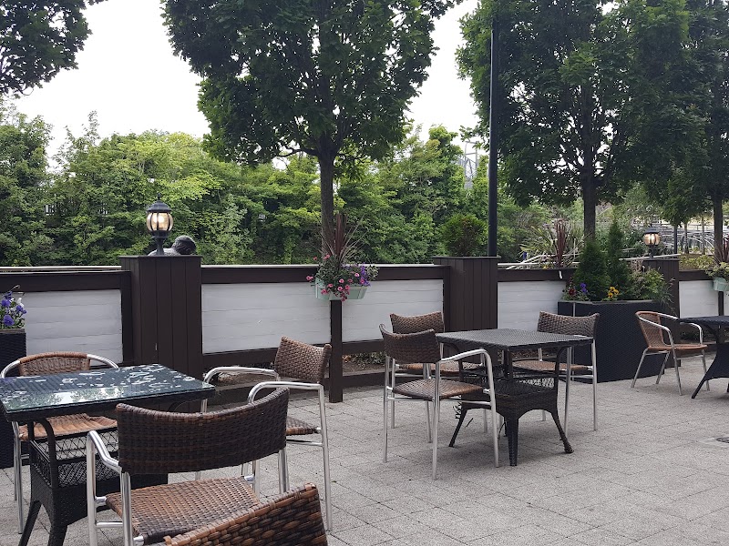 The Lock Keeper - 74 Ashtown Rd