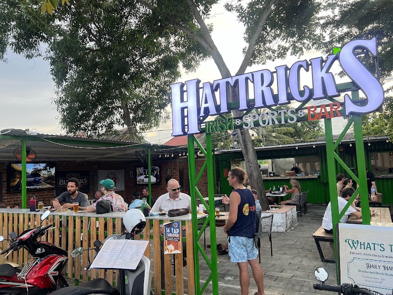 Hattrick’s Irish Sports Bar & Live Music - Hoi An - Thành phố Hội An