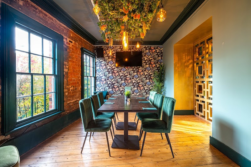 Lost and Found - Restaurant & Bar - 36 Derby St