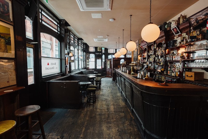 Mc & Sons Vauxhall - 355 Kennington Ln