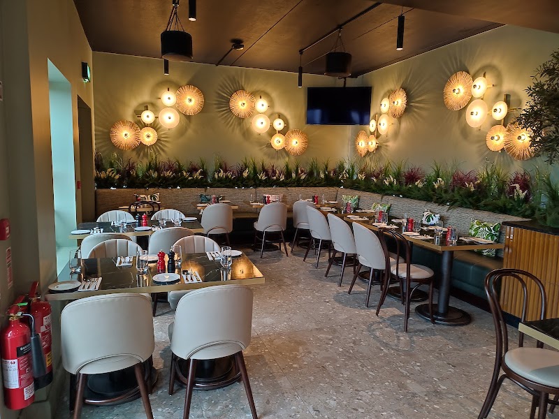 McGeough's Bar & Restaurant - Dundalk