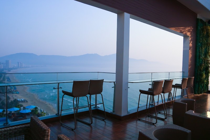 Ocean Sky Bar Da Nang - 282 Võ Nguyên Giáp