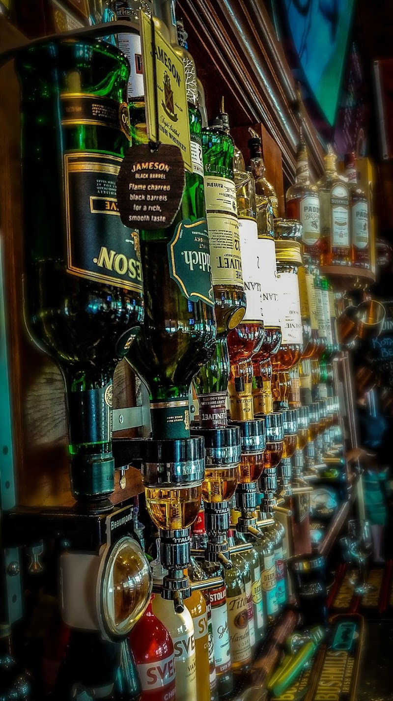 Randi's Grill & Pub - Winter Park
