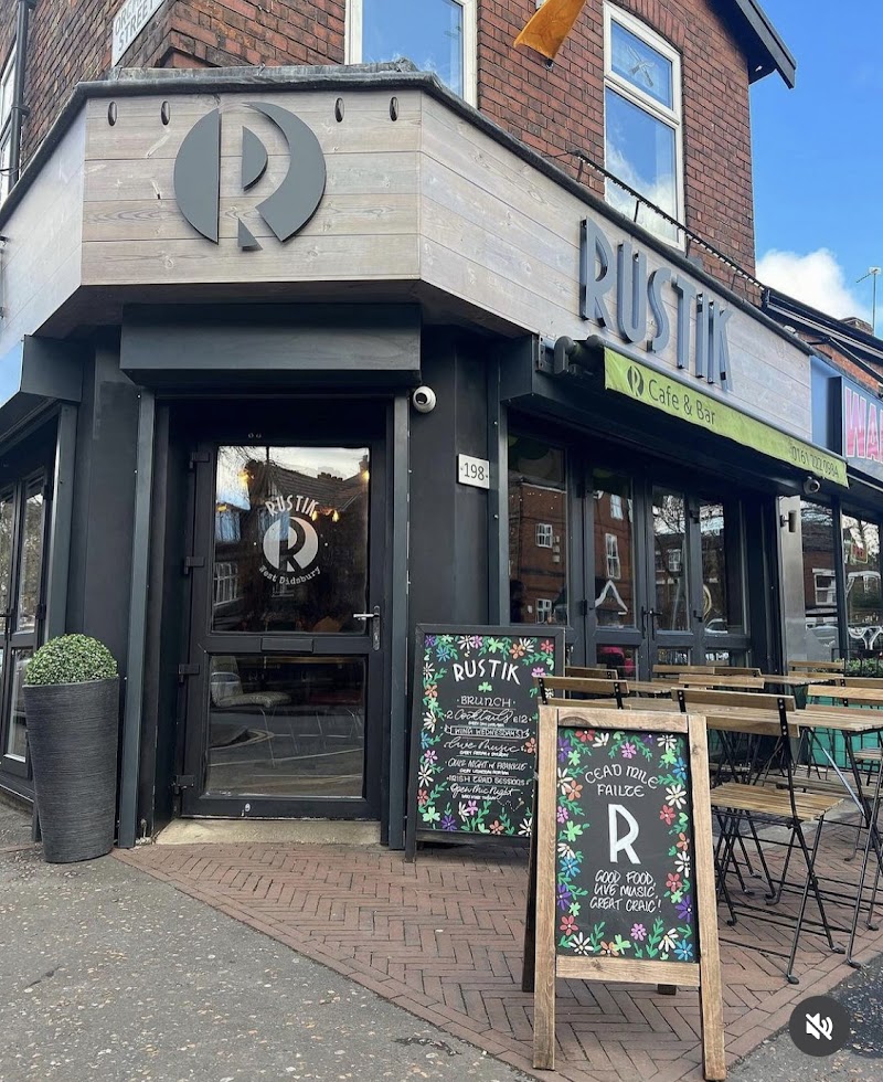 Rustik Cafe Bar - 198 Burton Rd