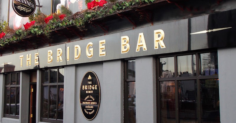 The Bridge Bar - 55 North St