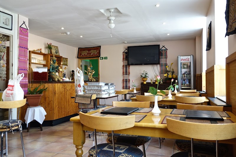 The Crown & Cushion - 133-135 Westminster Bridge Rd