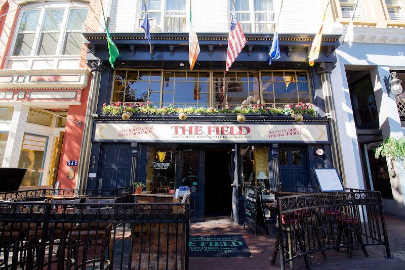 The Field Irish Pub - San Diego