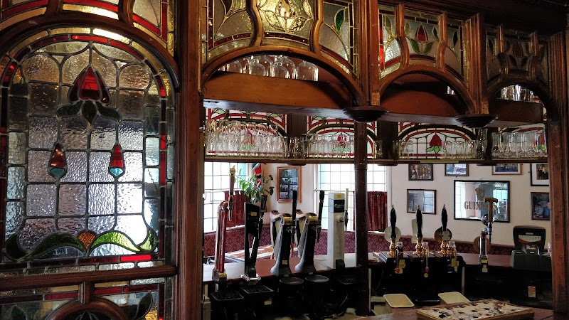 The Peveril of the Peak - 127 Great Bridgewater St