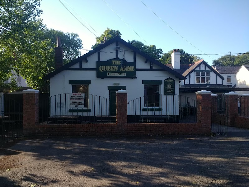 The Queen Anne - 25 Junction Rd