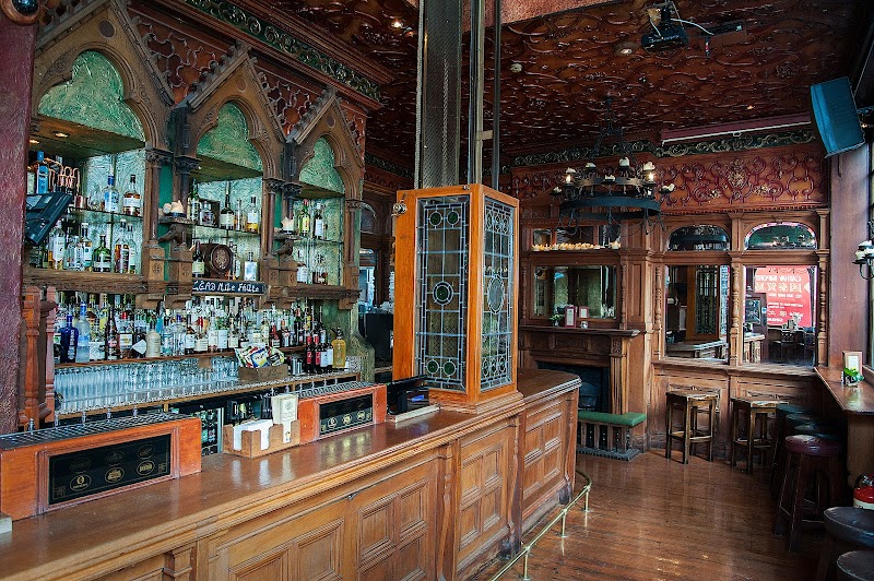 Waxy's Little Sister - 20 Wardour St