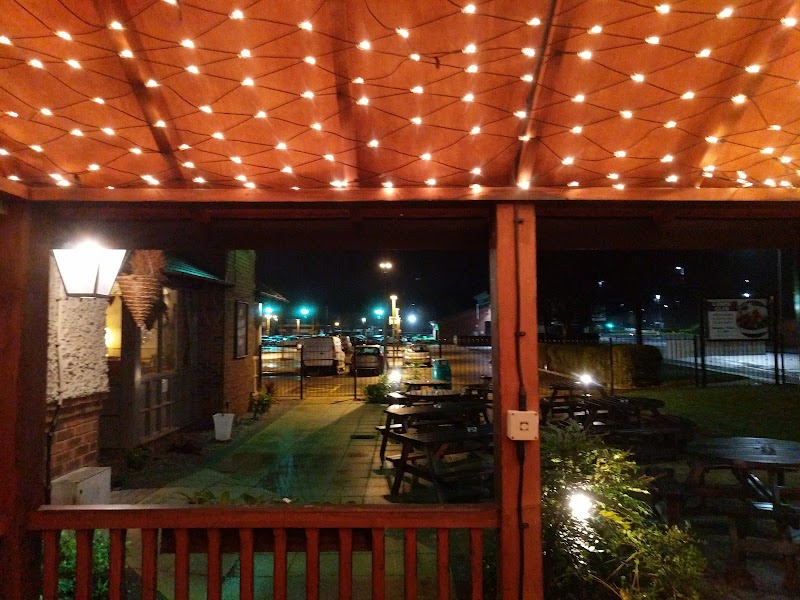 Wilmslow Tavern - Summerfields Village Centre